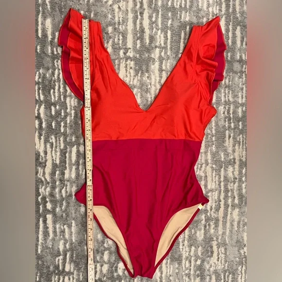 Summersalt The Ruffle Backflip in Summer Berry & Spritz, size 8, EUC - Picture 4 of 9